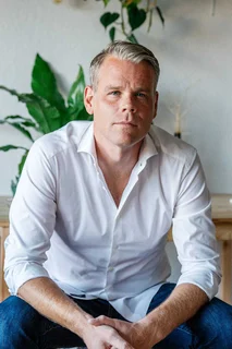 Mikael T.